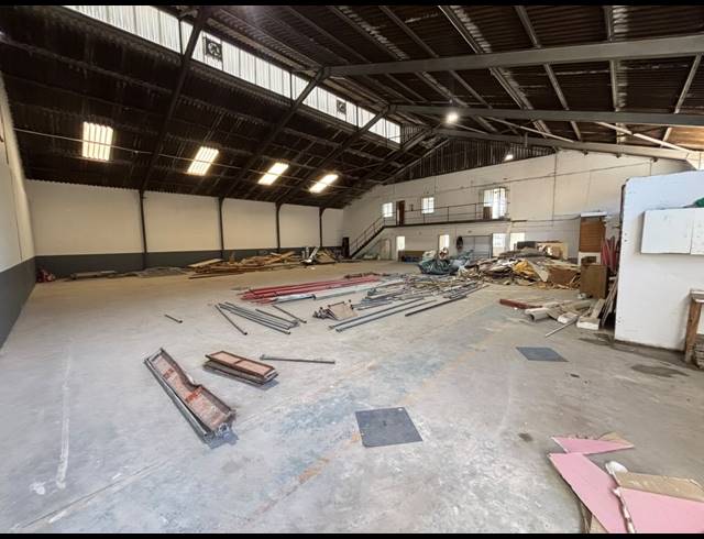 787M² WAREHOUSE TO LET IN EPPING INDUSTRIAL